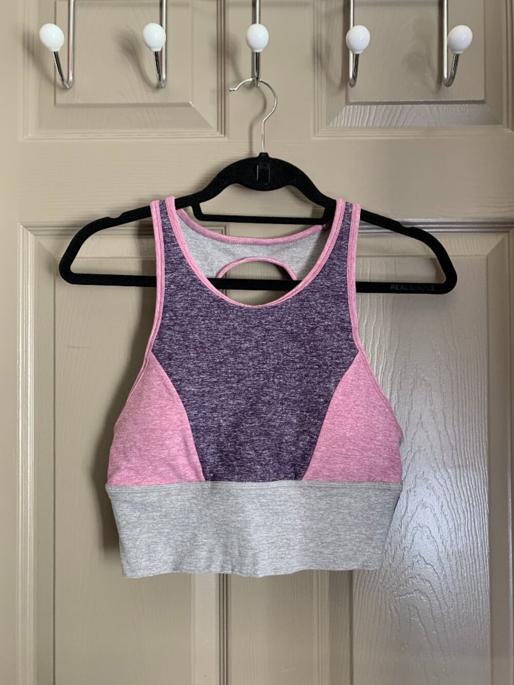 Aritzia TNA The Constant Sports Bra M Colorblock Purple Pink Grey Keyhole Back